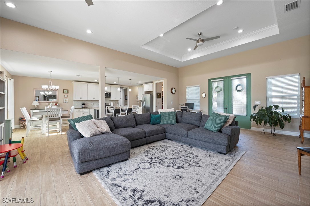 3 Bed SingleFamilyResidence for Sale in Deep Creek, FL — photo 9