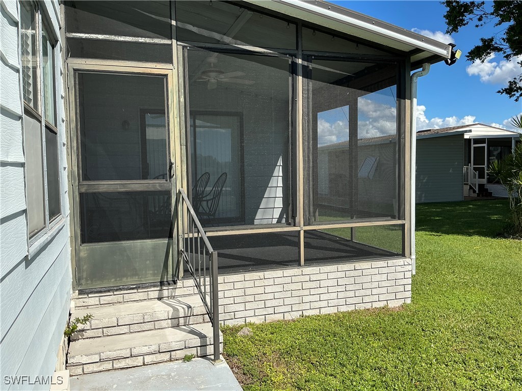 2 Bed Waterfront Home for Sale in Quail Roost, FL, $150,000 — photo 9