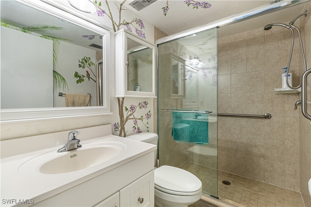 2 Bed Condominium for Sale in Seven Lakes, FL, $63,000 — photo 9