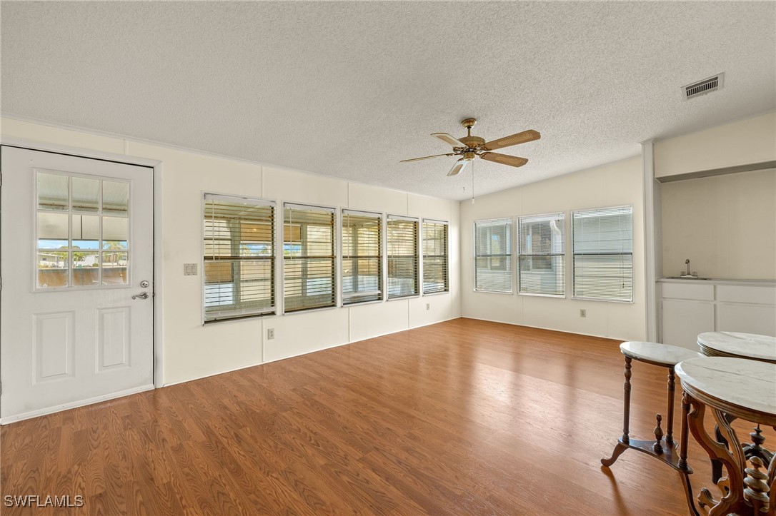 2 Bed Waterfront Home for Sale in Naples, photo 9