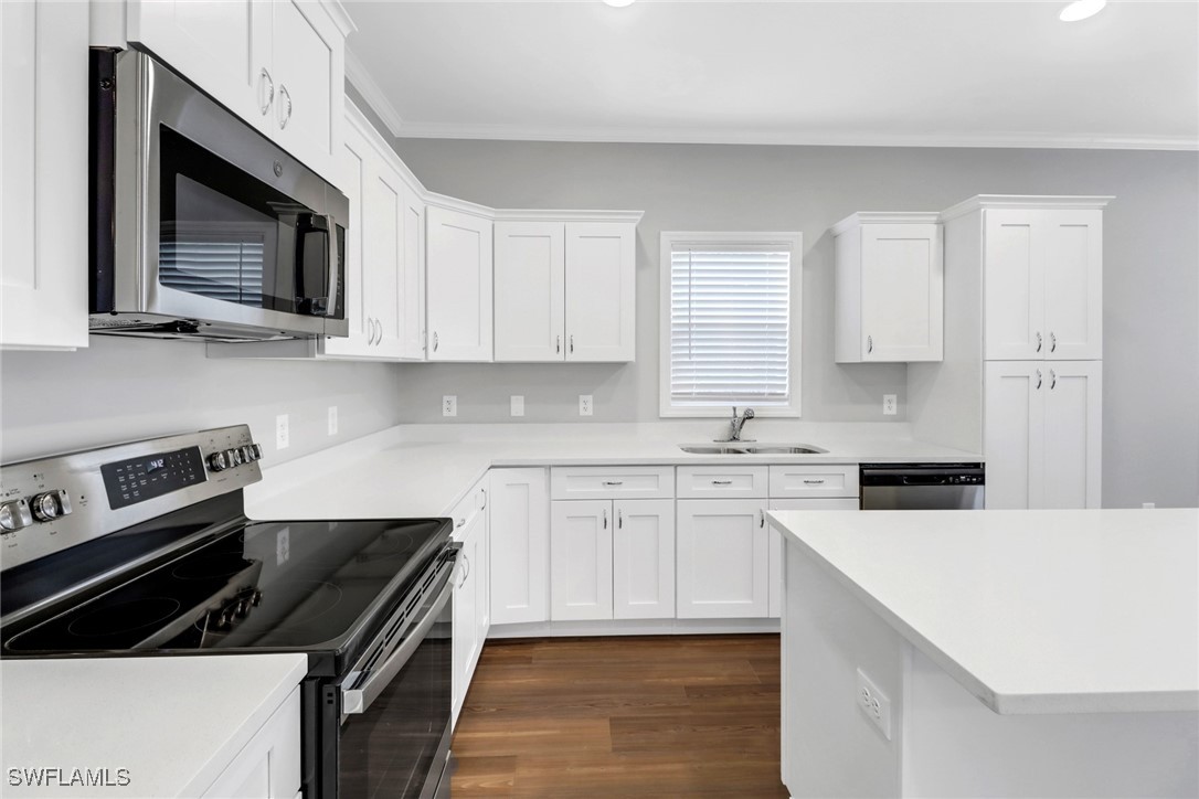 4 Bed SingleFamilyResidence for Sale in Lehigh Acres, FL — photo 9
