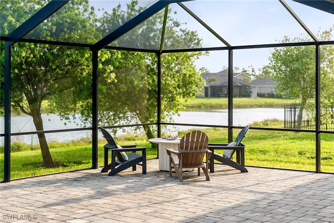 5 Bed Waterfront Home for Sale in Entrada, FL, $399,900 — photo 9