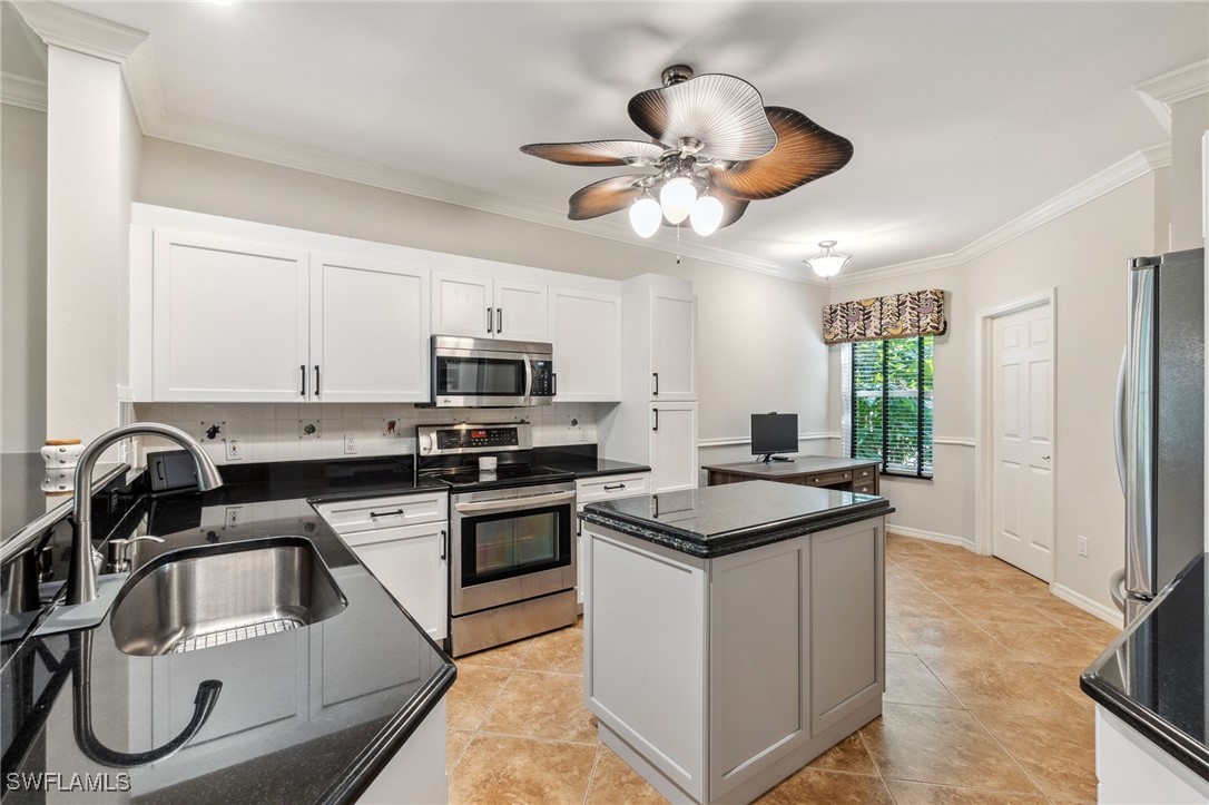 3 Bed Waterfront Home for Sale in Sabal Palm, FL — photo 9