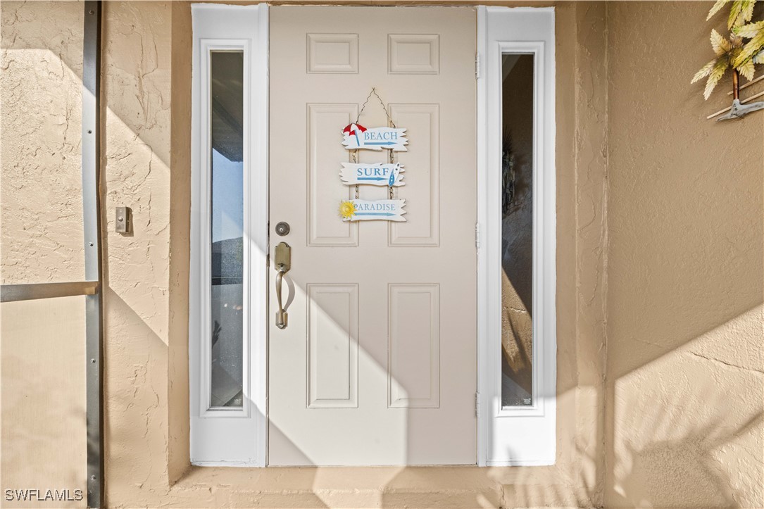3 Bed Waterfront Home for Sale in Cape Coral, photo 9