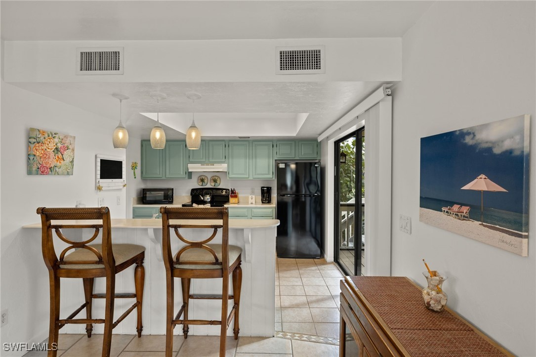2 Bed Waterfront Home for Sale in Captiva, FL, $899,000 — photo 9