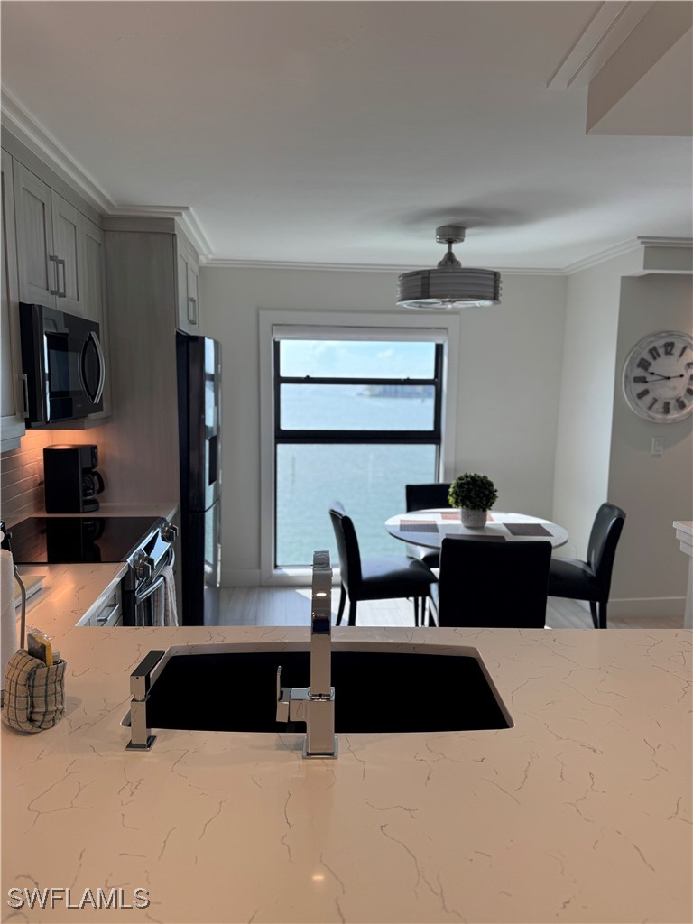 1 Bed Waterfront Home for Sale in Marco Island, FL, $519,995 — photo 9