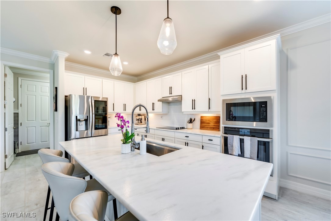 5 Bed SingleFamilyResidence for Sale in Estero, photo 9