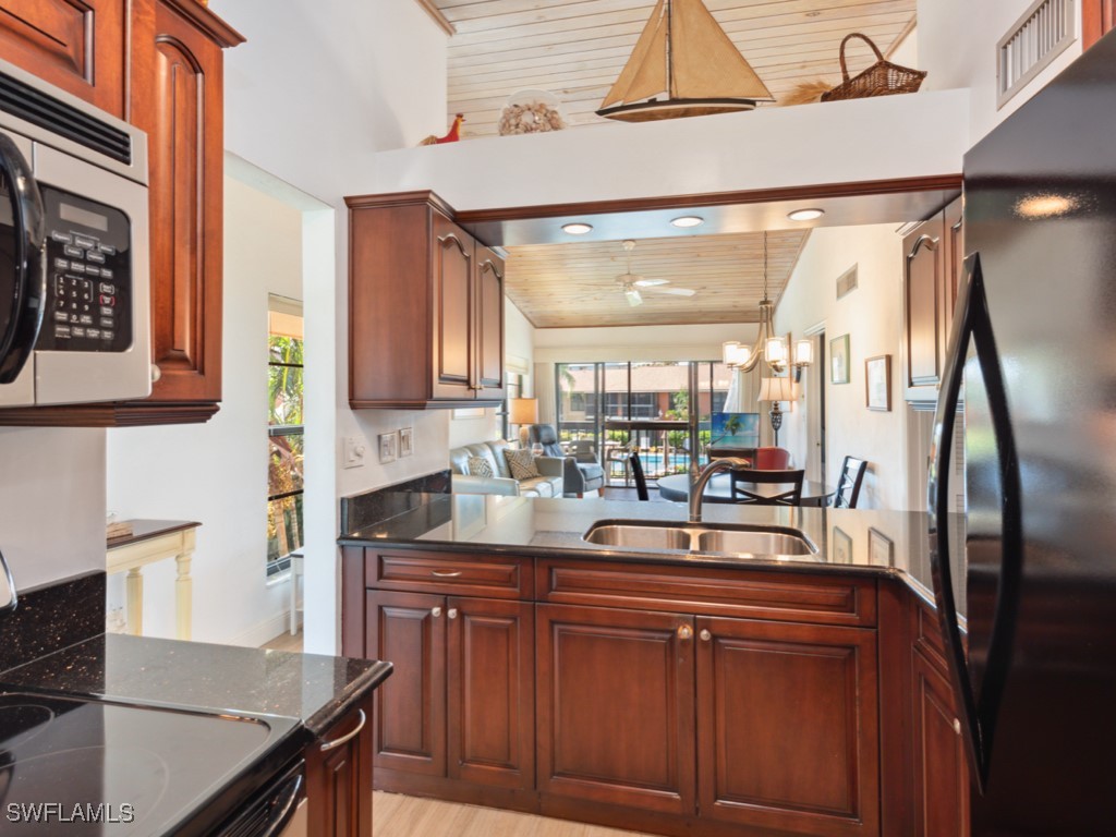 2 Bed Condominium for Sale in Marco Island, FL — photo 9