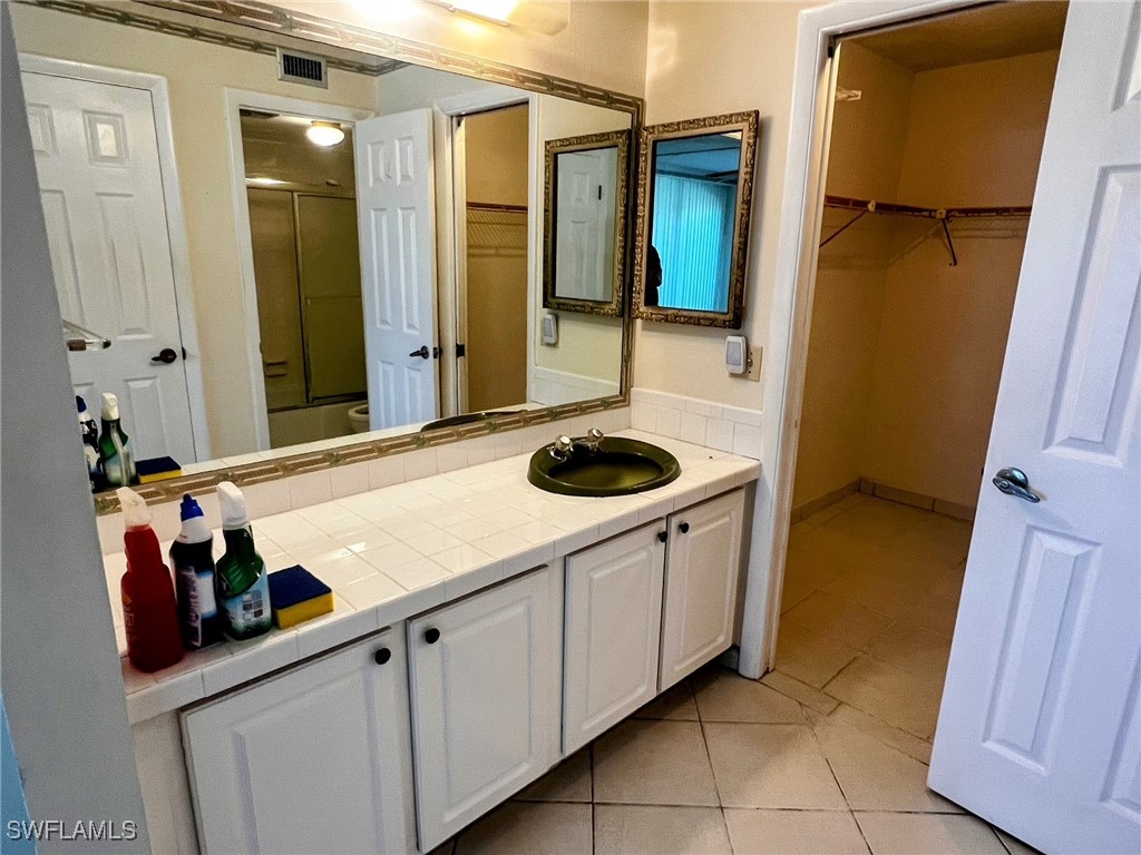 2 Bed Condominium for Sale in Forest Lakes, FL, $150,000 — photo 9