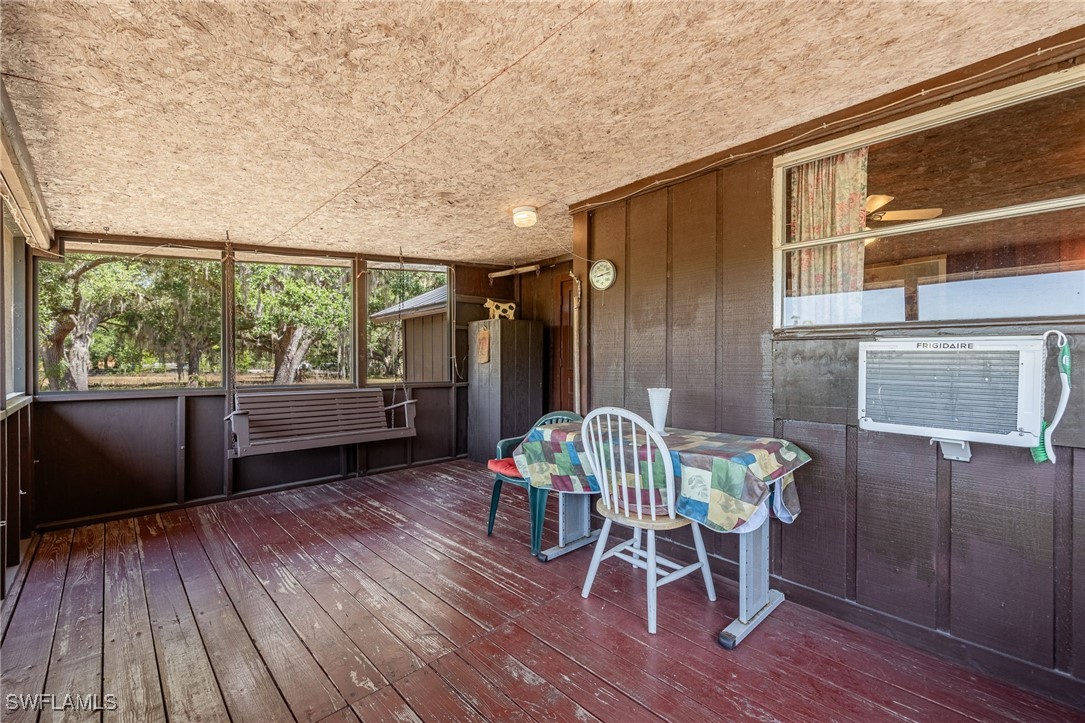 3 Bed SingleFamilyResidence for Sale in North Fort Myers, photo 9