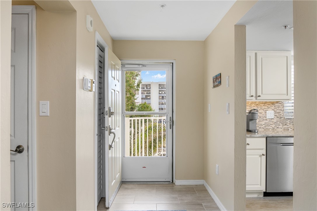 2 Bed Waterfront Home for Sale in Casa Marina, FL, $449,000 — photo 9