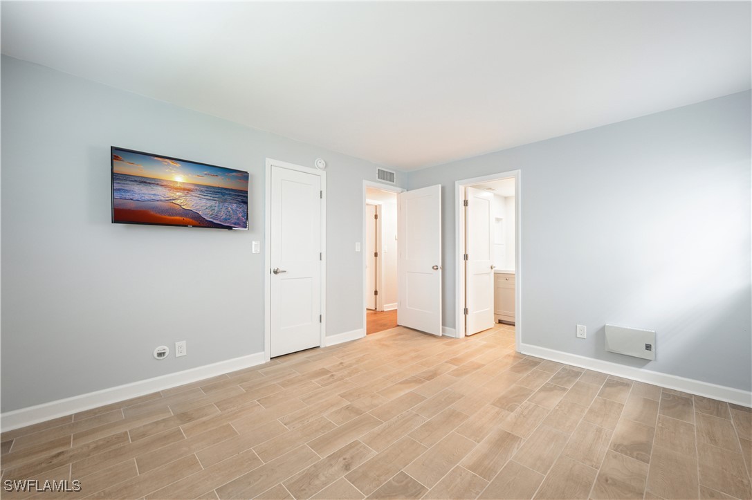 2 Bed Condominium for Sale in Royal Bay Villas, photo 9