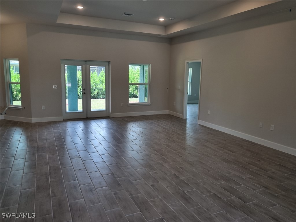 4 Bed SingleFamilyResidence for Sale in Cape Coral, FL — photo 9