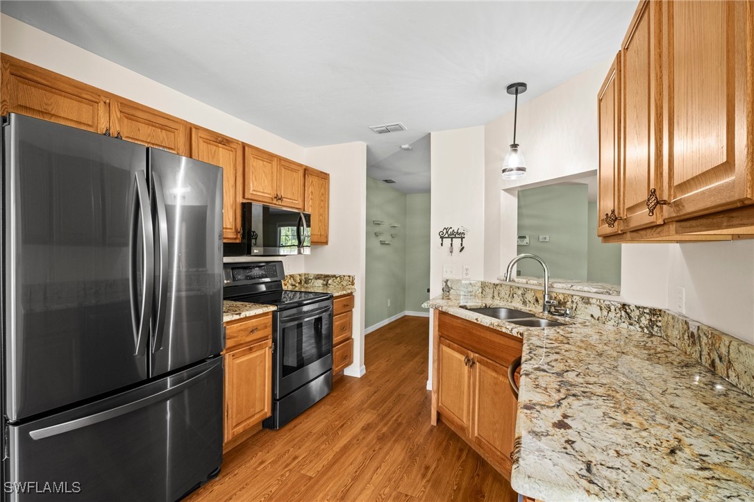 3 Bed SingleFamilyResidence for Sale in Alva, FL, $379,900 — photo 9