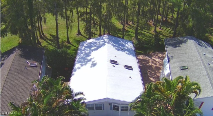 1 Bed ManufacturedHome for Sale in Naples, FL, $128,000 — photo 9