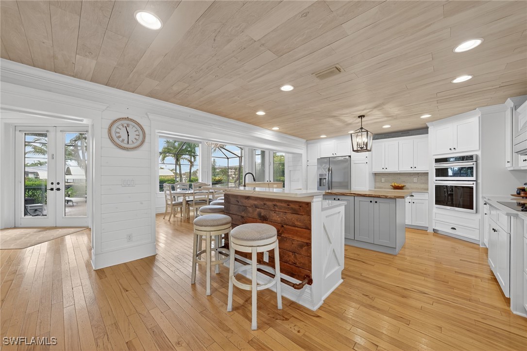 4 Bed Pool Home for Sale in Town And River, FL, $1,399,000 — photo 9