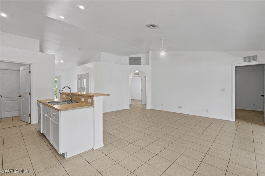 3 Bed SingleFamilyResidence for Sale in Cape Coral, FL — photo 9