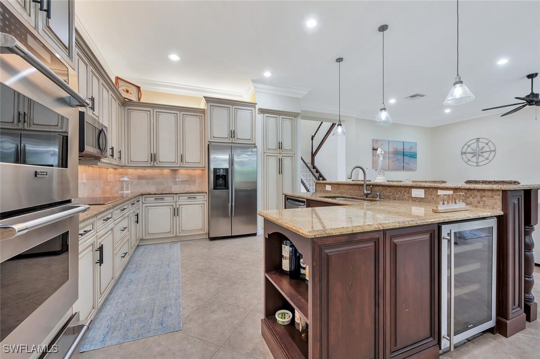 4 Bed Pool Home for Sale in Saturnia Lakes, photo 9