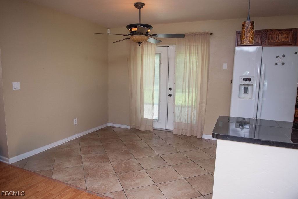 3 Bed SingleFamilyResidence for Sale in Fort Myers, photo 9