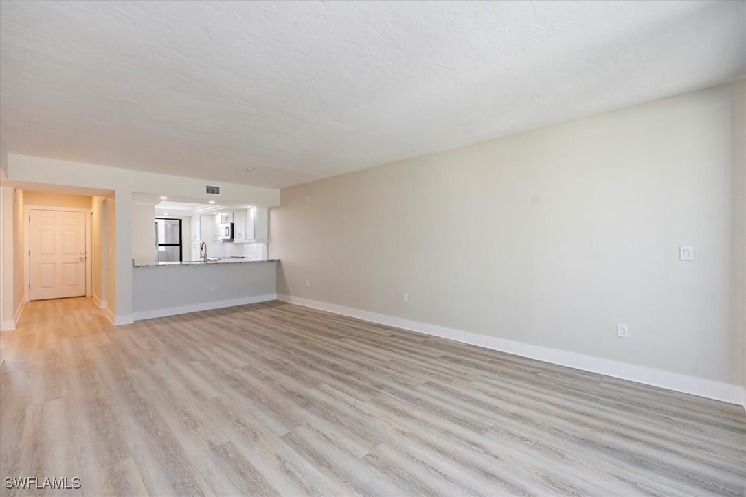 2 Bed Waterfront Home for Sale in Shamron Beach Condo, FL — photo 9