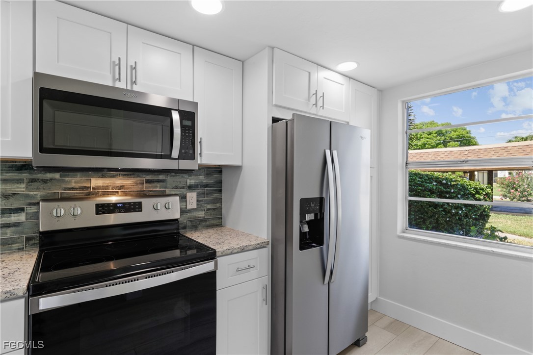 2 Bed Waterfront Home for Sale in Cape Coral, FL, $193,000 — photo 9