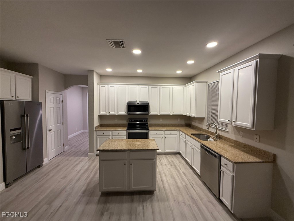 5 Bed Waterfront Home for Sale in Lehigh Acres, photo 9