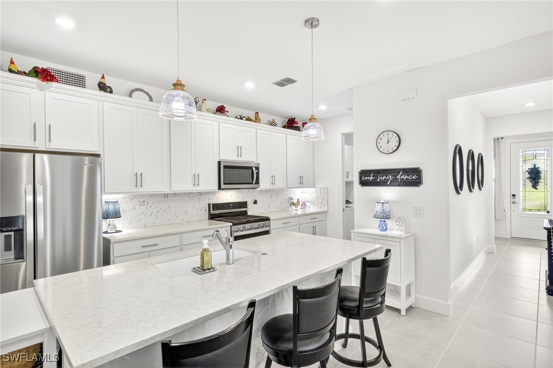 3 Bed SingleFamilyResidence for Sale in Estero, FL, $449,999 — photo 9
