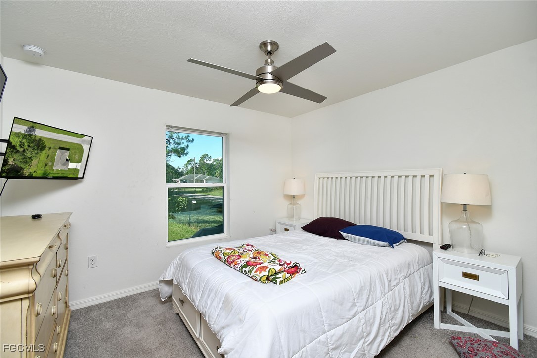 3 Bed SingleFamilyResidence for Sale in Lehigh Acres, photo 9
