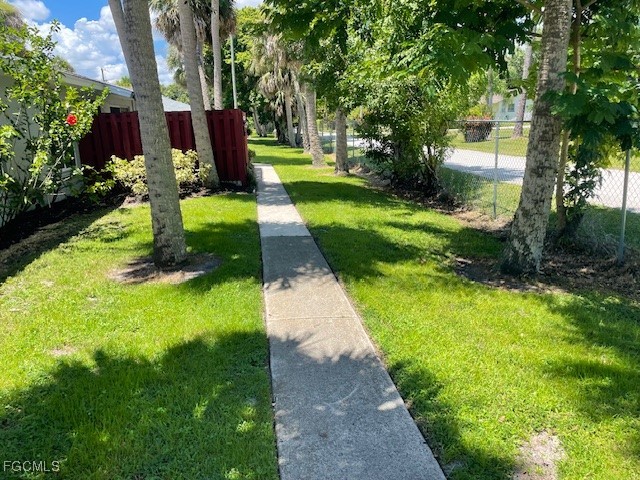 2 Bed Condominium for Sale in Palm Frond Condo, photo 9