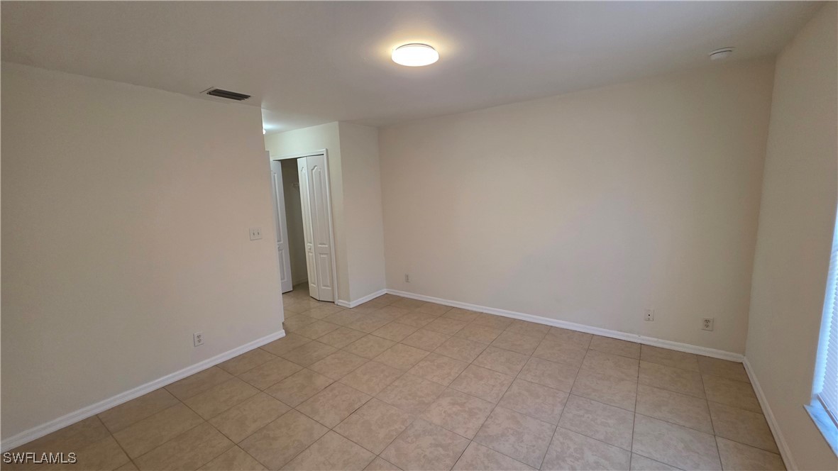 3 Bed SingleFamilyResidence for Sale in Cape Coral, FL — photo 9