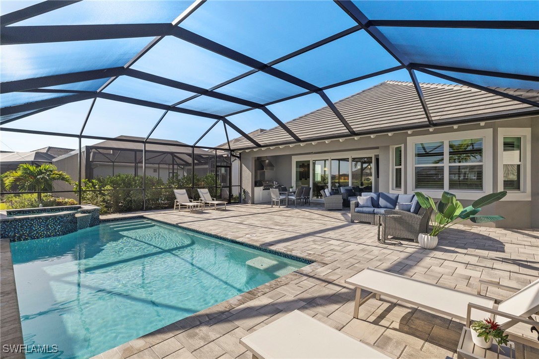 3 Bed Pool Home for Sale in Naples, photo 9