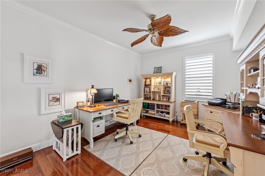 4 Bed Pool Home for Sale in Stoneybrook, photo 9