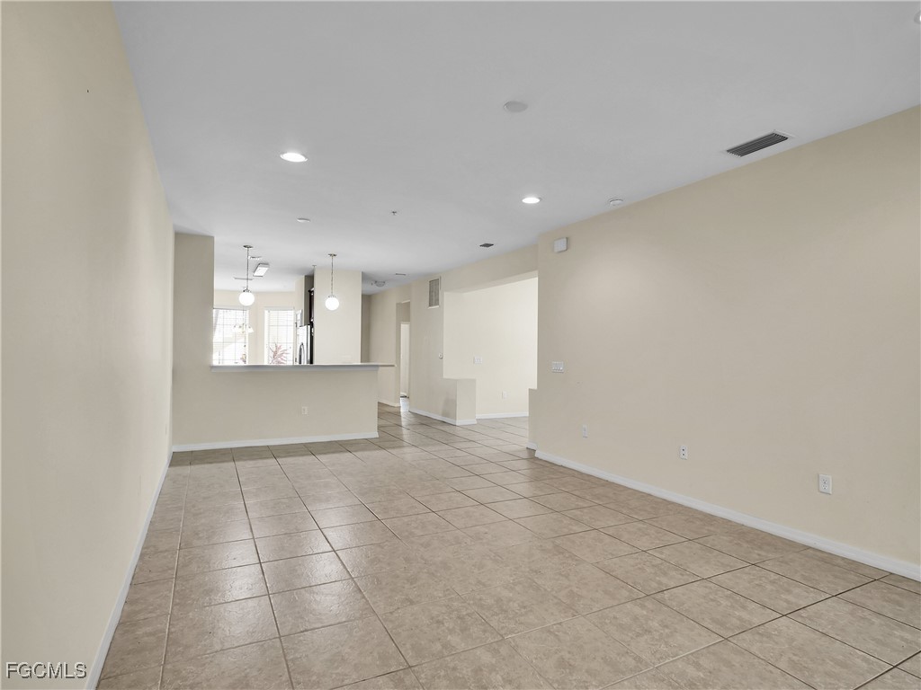 2 Bed Condominium for Sale in Abaco, photo 9