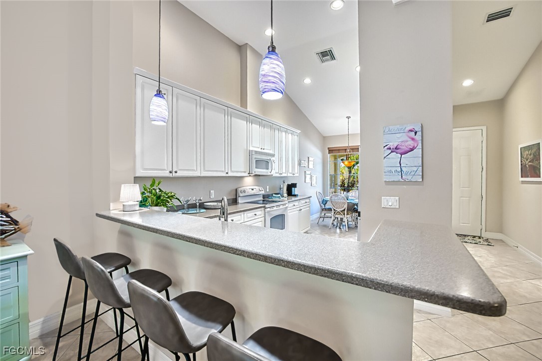 2 Bed Condominium for Sale in Abaco, photo 9