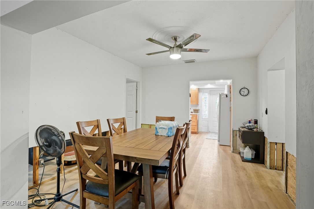 3 Bed Waterfront Home for Sale in North Fort Myers, photo 9