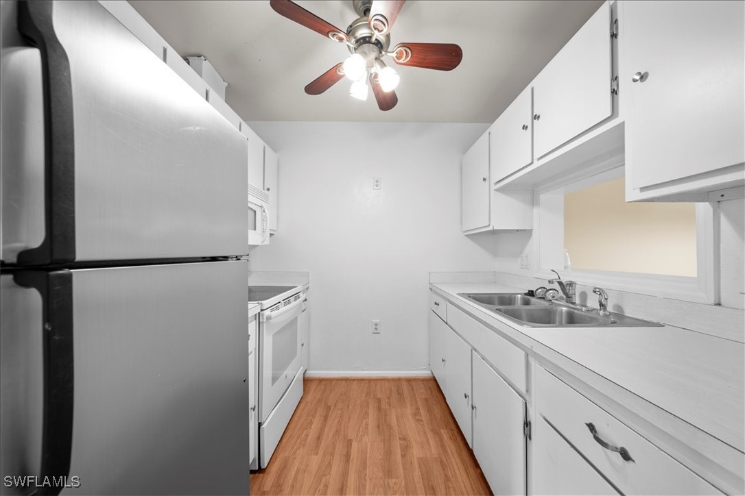1 Bed Waterfront Home for Sale in Fort Myers, FL, $94,500 — photo 9