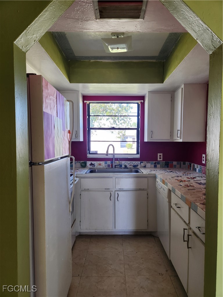 2 Bed Waterfront Home for Sale in Cape Coral, FL, $109,000 — photo 9