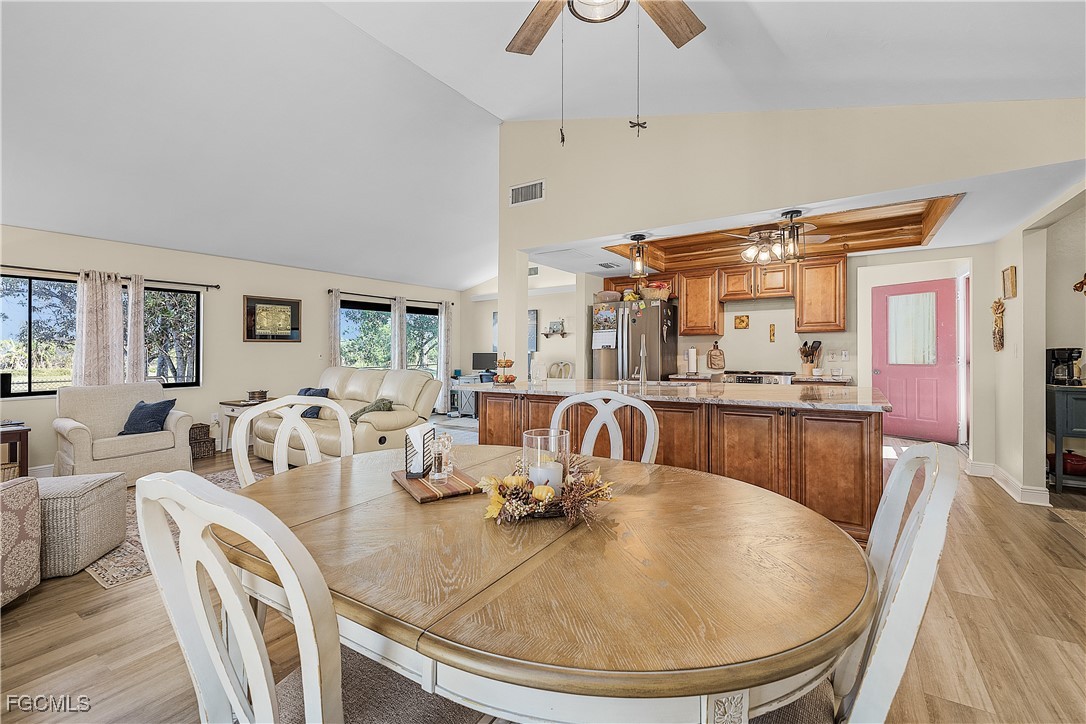 3 Bed SingleFamilyResidence for Sale in St James City, FL — photo 9
