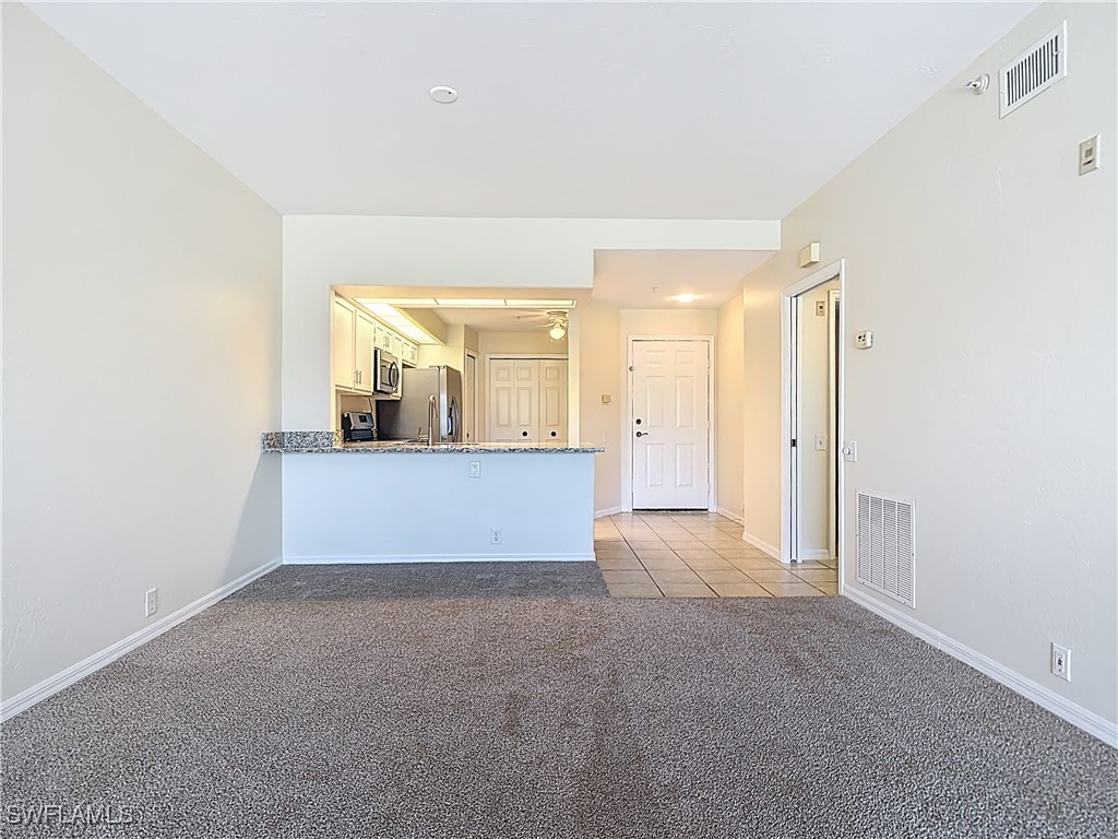 2 Bed Waterfront Home for Sale in Amberley Court, photo 9