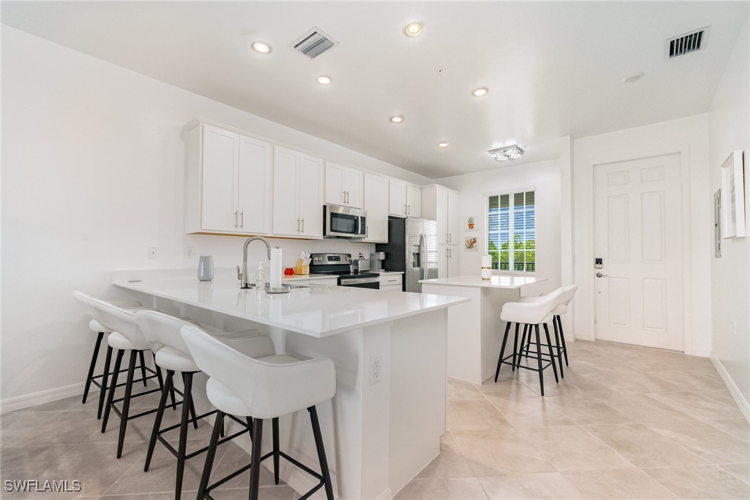2 Bed Condominium for Sale in Punta Gorda, FL — photo 9