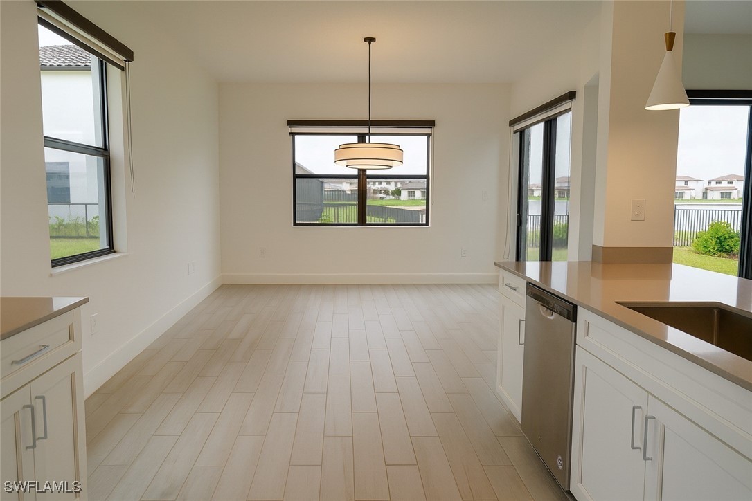 3 Bed Waterfront Home for Sale in Silverwood, FL, $375,000 — photo 9