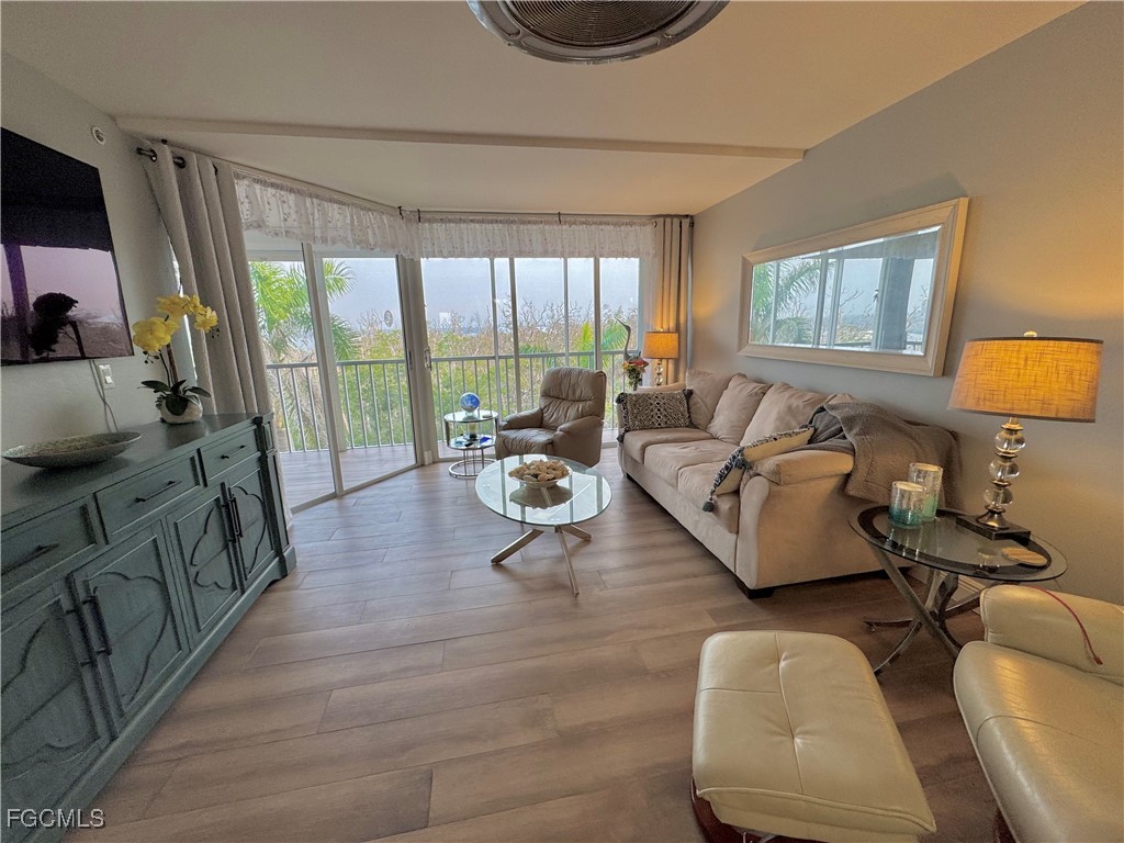 2 Bed Waterfront Home for Sale in Sea Grape Bay Condo, FL — photo 9