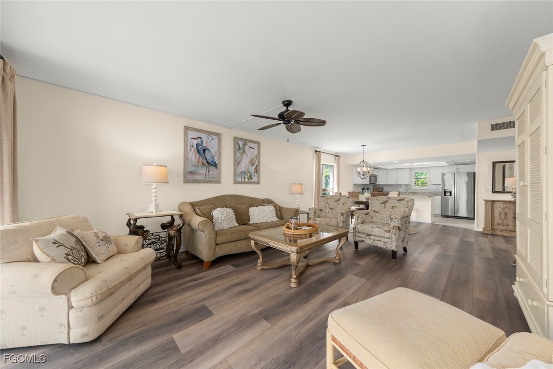 2 Bed Pool Home for Sale in Captiva, FL, $1,275,000 — photo 9