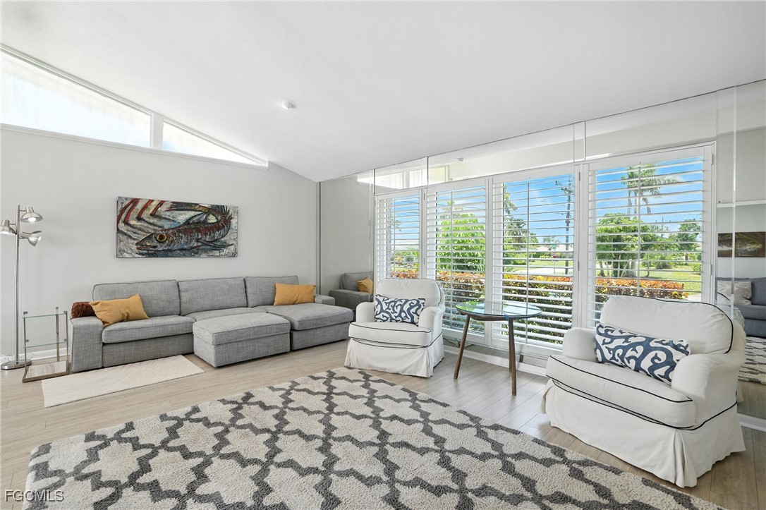 3 Bed Pool Home for Sale in Cape Coral, photo 9