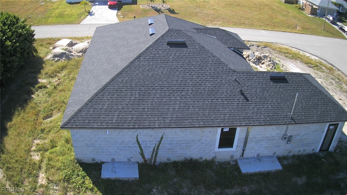 3 Bed SingleFamilyResidence for Sale in Cape Coral, photo 9