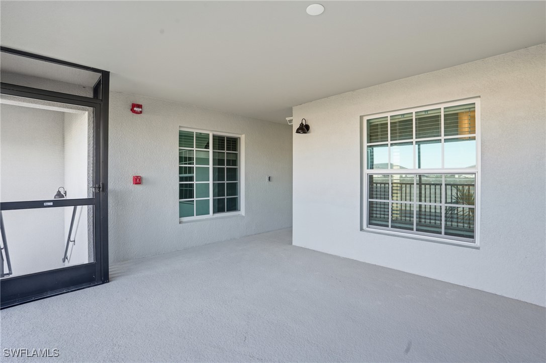 2 Bed Condominium for Sale in Webbs Reserve, FL, $287,000 — photo 9