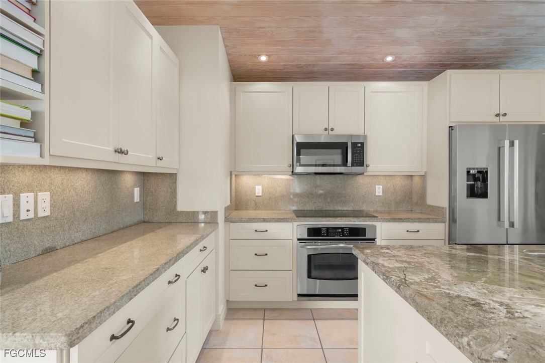 4 Bed SingleFamilyResidence for Sale in Gulf Pines, FL — photo 9