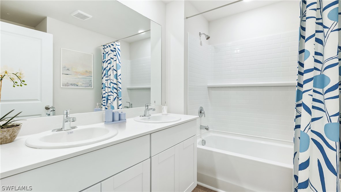 5 Bed SingleFamilyResidence for Sale in Hemingway Pointe, FL — photo 9