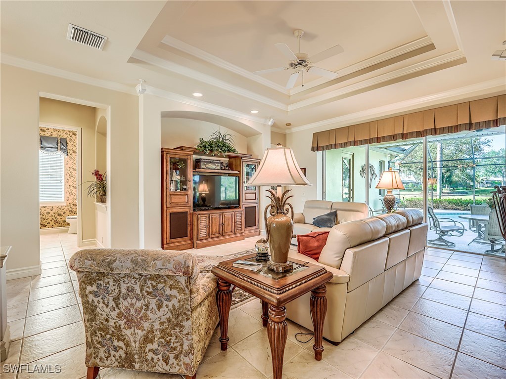 3 Bed Pool Home for Sale in Shady Bend, FL — photo 9