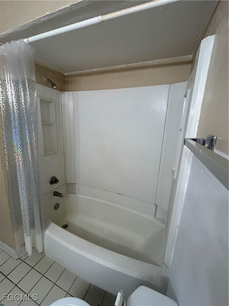 2 Bed Condominium for Sale in Village Creek, photo 9